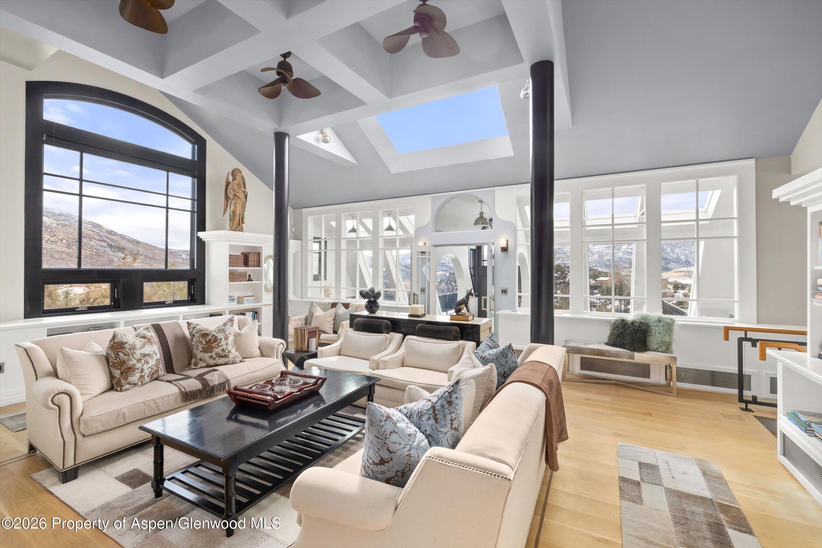 1325 Gateway Road – photo 3