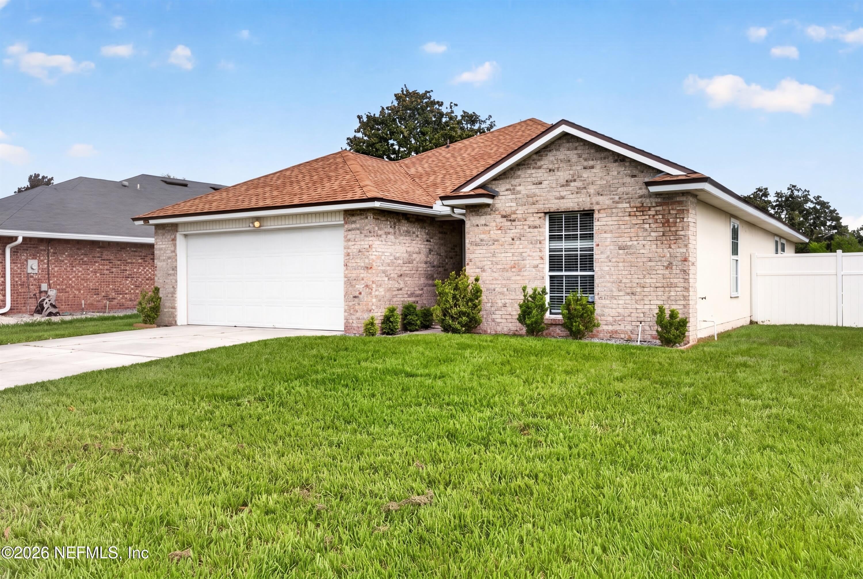 490 Hillside Drive – photo 3