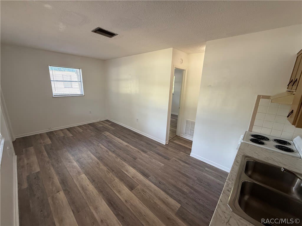 7125 W Porpoise Drive – photo 4