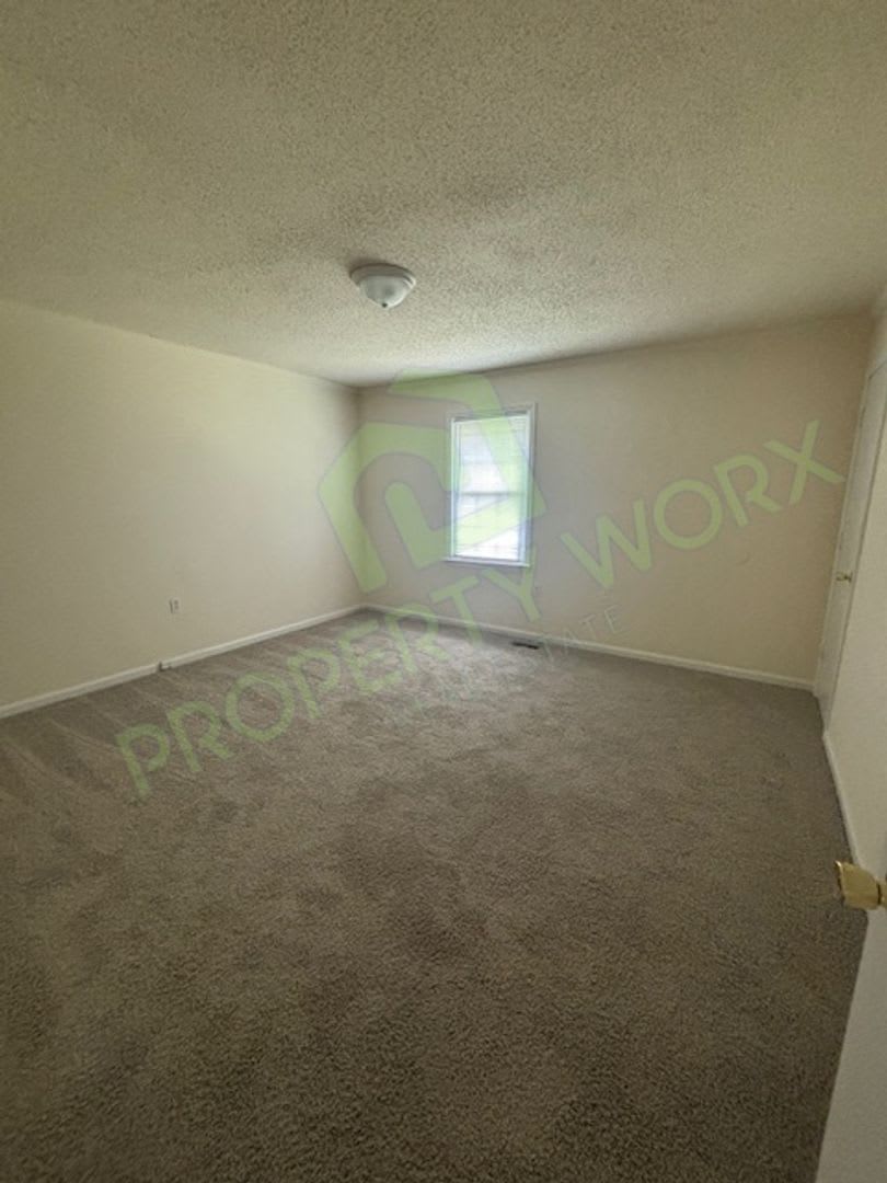2 Bedroom, 1.5 Bath Town Home in Sharpsburg, NC – photo 3