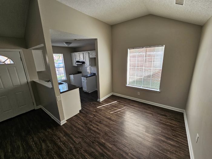 5499 Emerald Hills Drive – photo 4