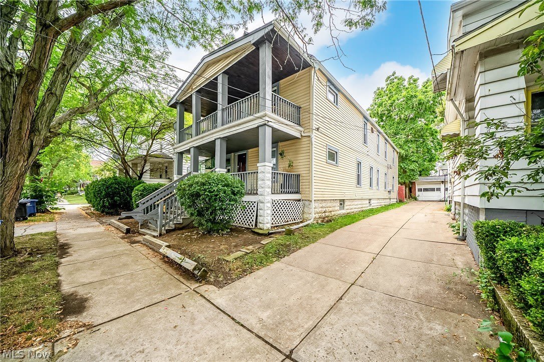 2036 Lark Street – photo 2