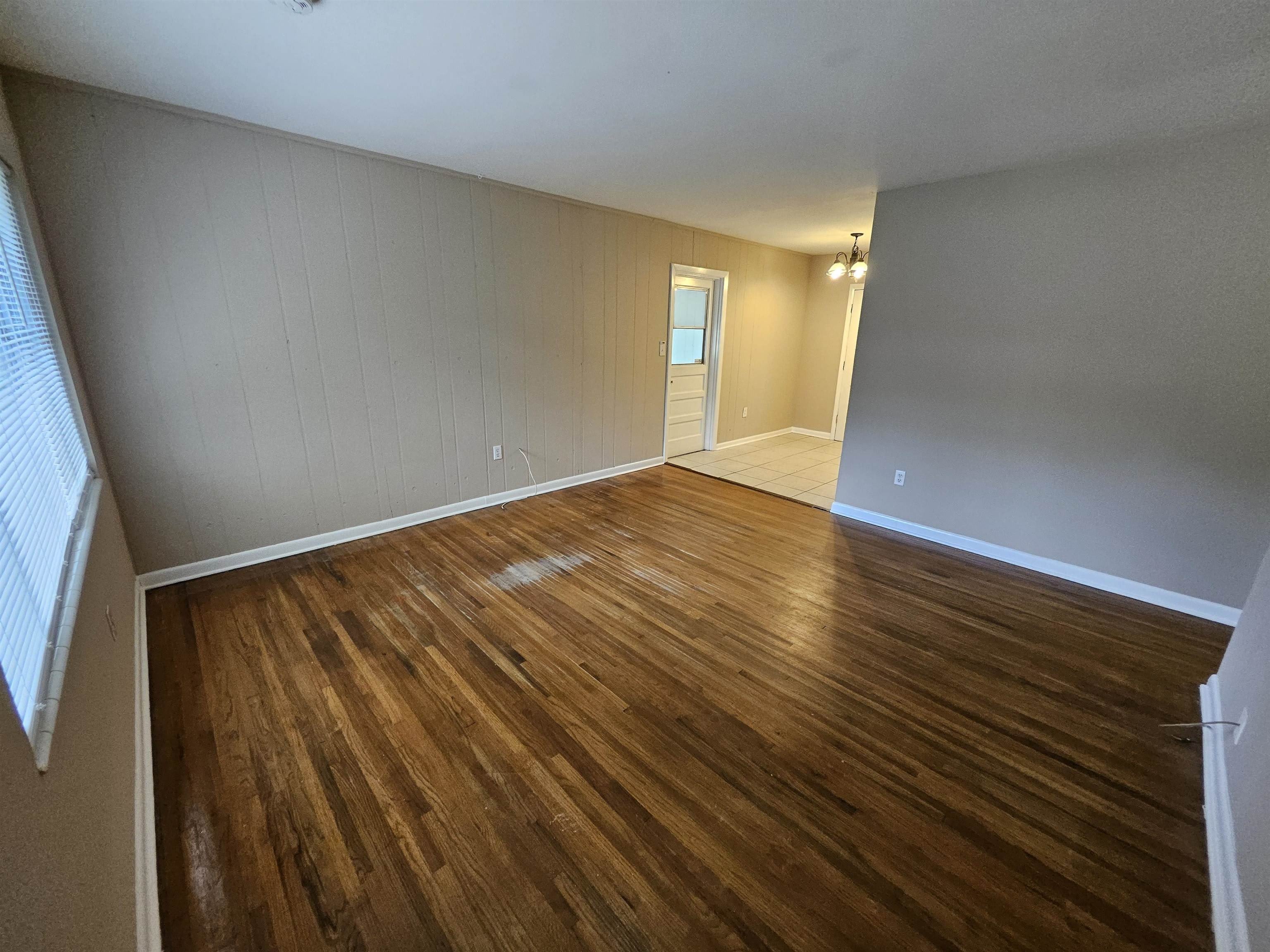 1613 Kelly Street – photo 3