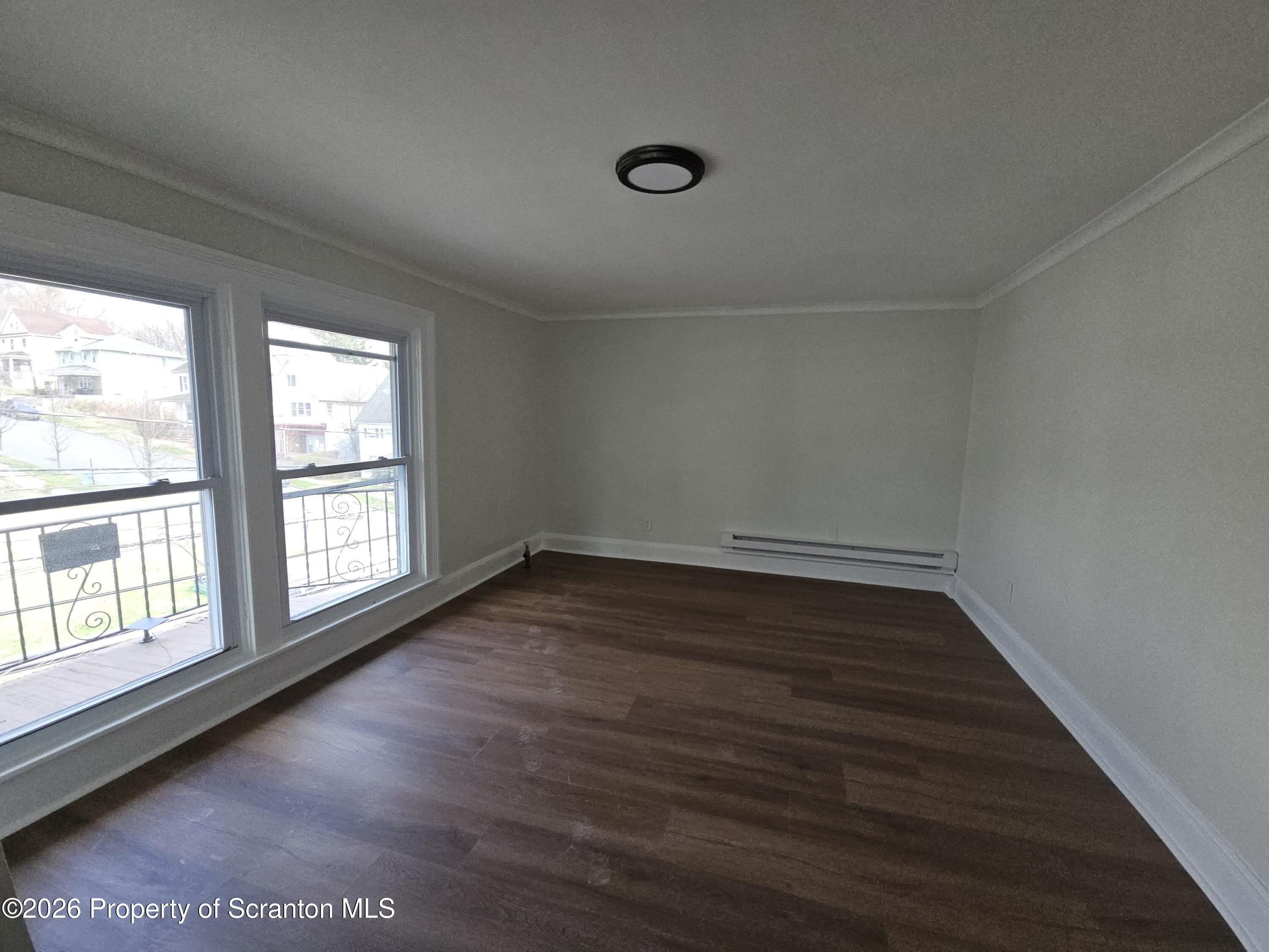 1226 Vine Street – photo 2