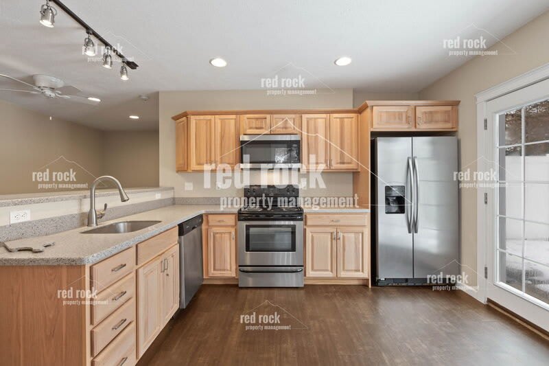 11321 East 31St Avenue B – photo 5