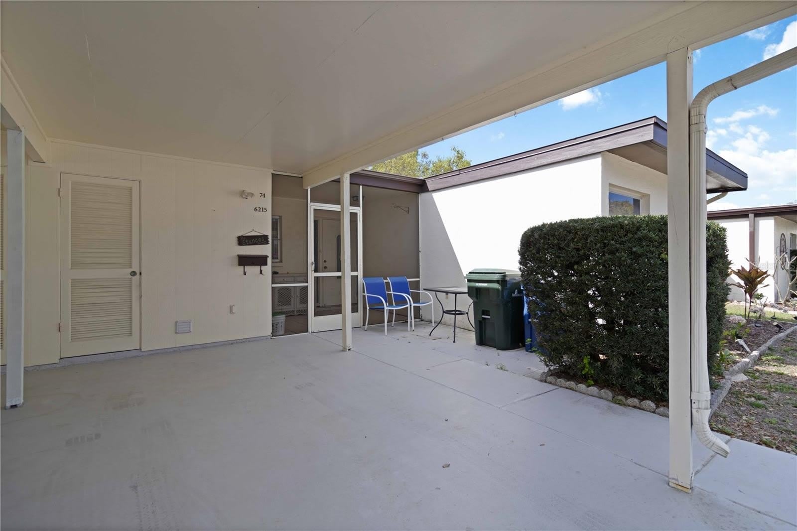 6215 GREEN VIEW Circle – photo 3