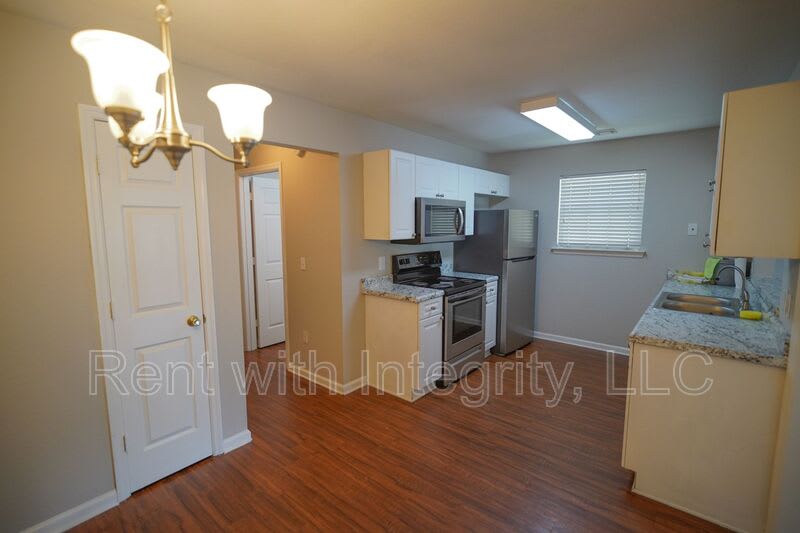 2788 Westbrook Ct – photo 5