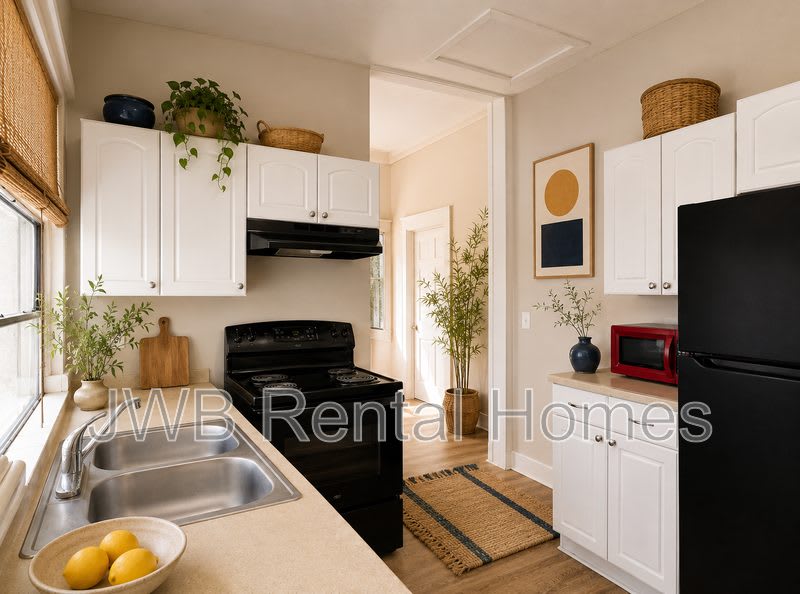 467 Golfair Blvd – photo 3