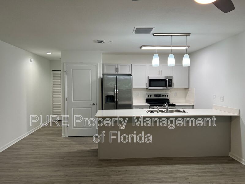 318 NE 7 Terrace – photo 5
