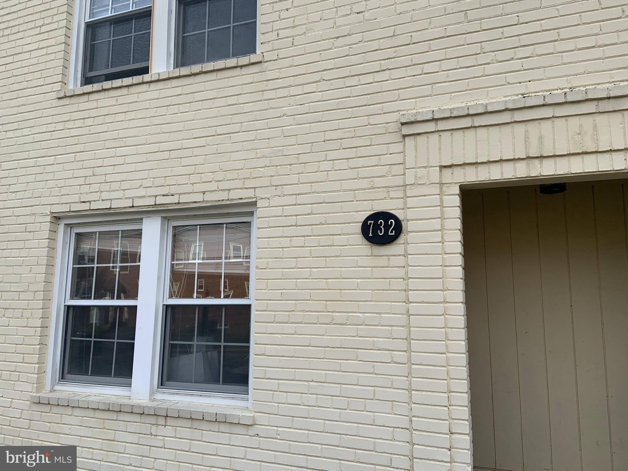 732 N Oakland Street – photo 2