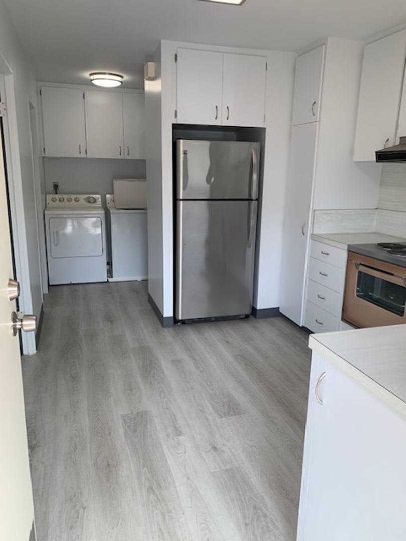 Hi-Sierra Apts – photo 1