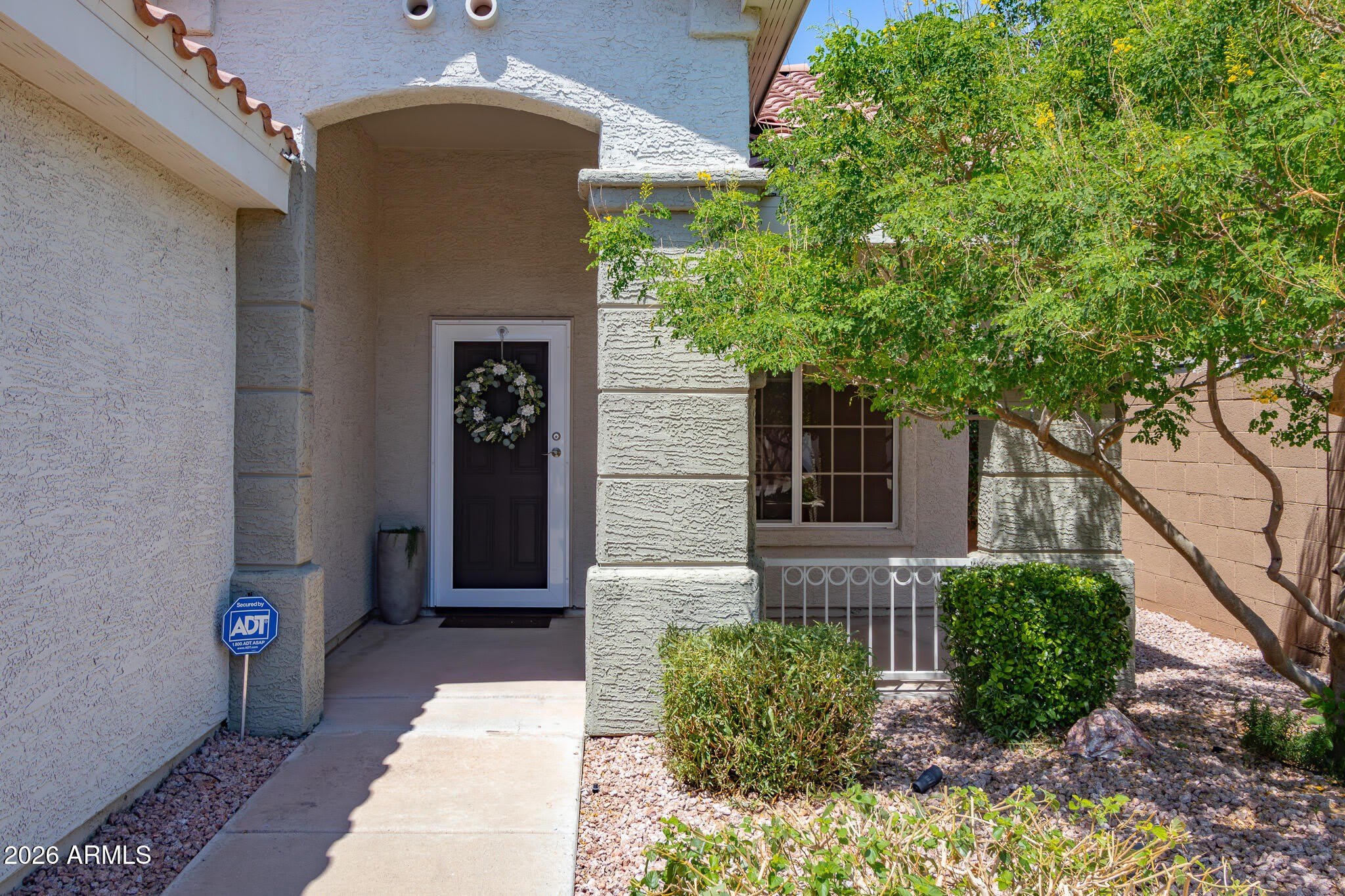 3226 E Wahalla Lane – photo 2