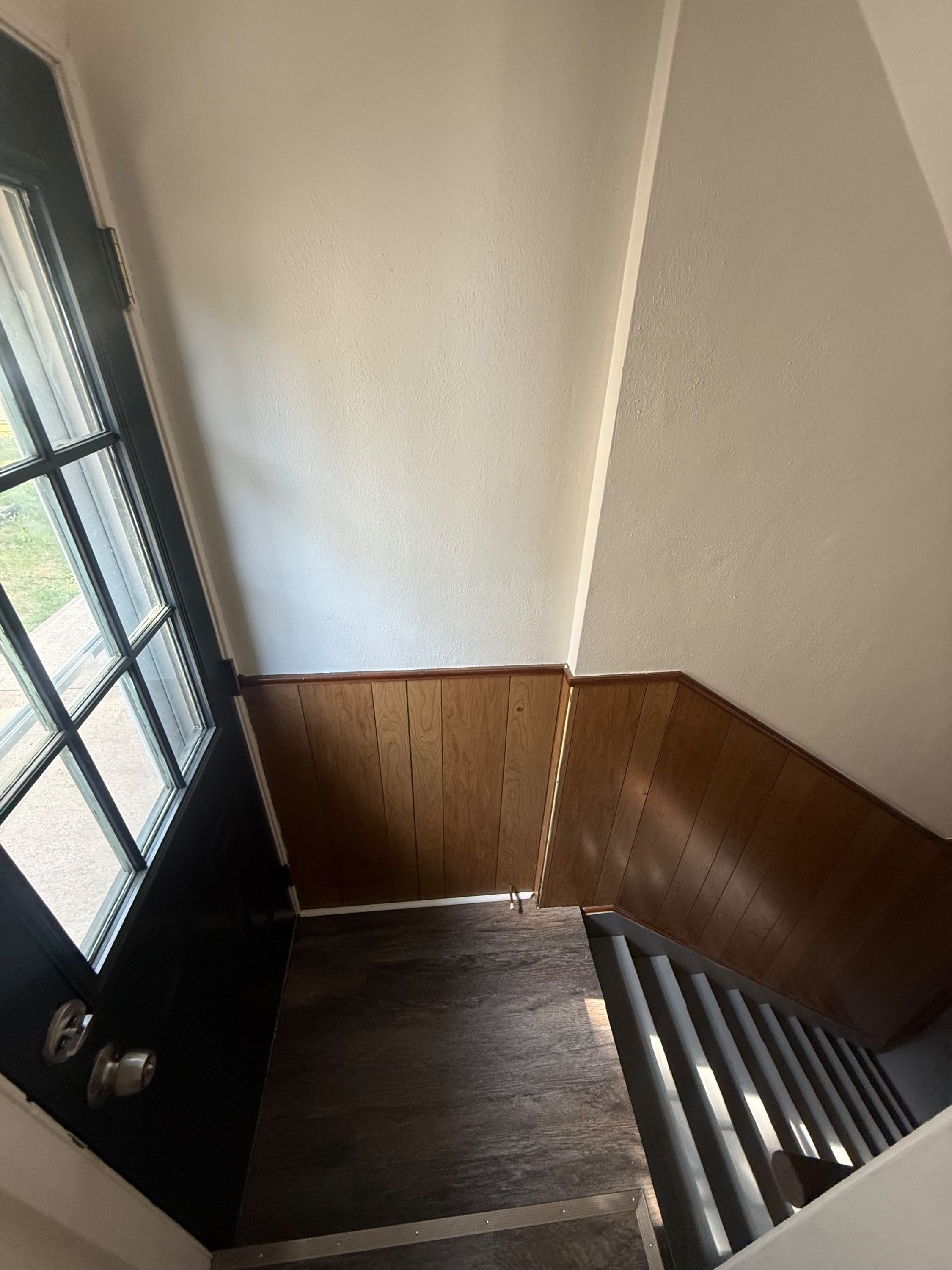 3155 Lincoln Street – photo 2