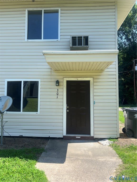 301 Monticello Drive – photo 1