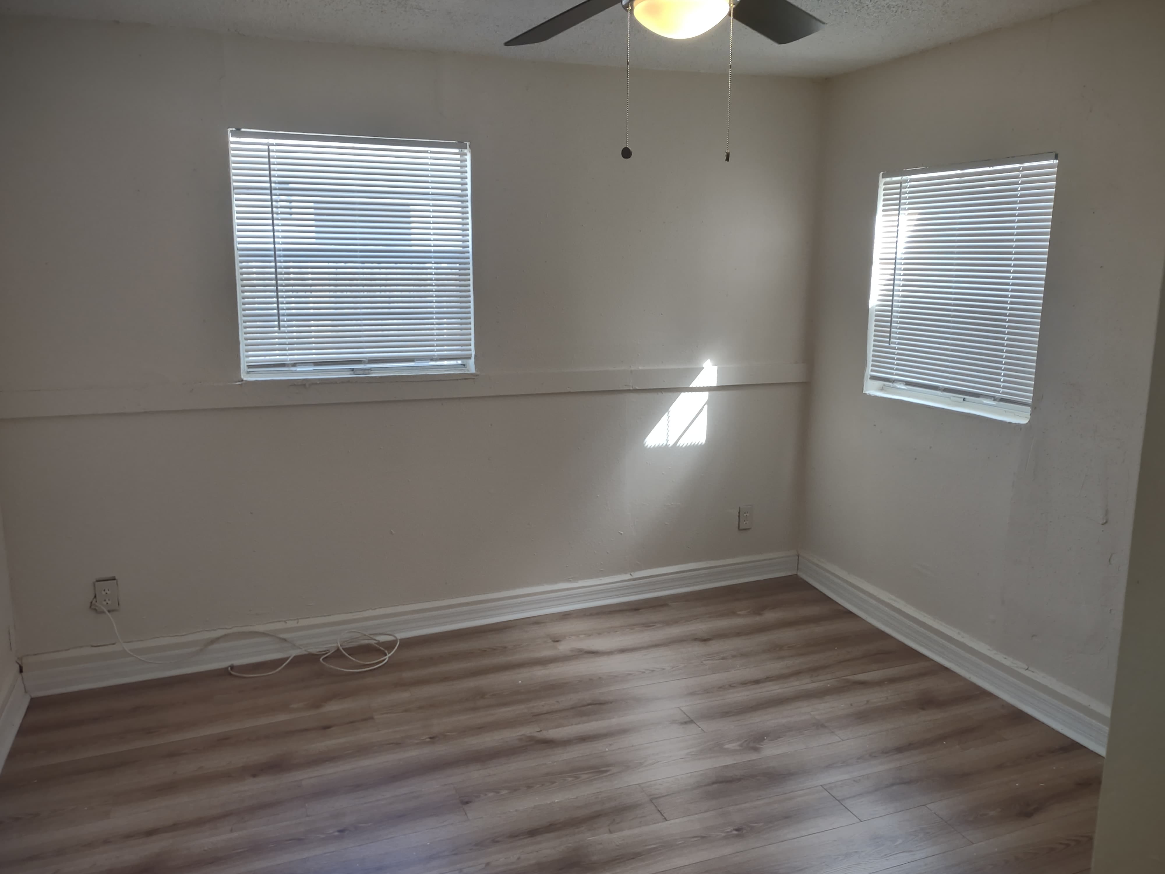 1407 Monroe Ave – photo 4
