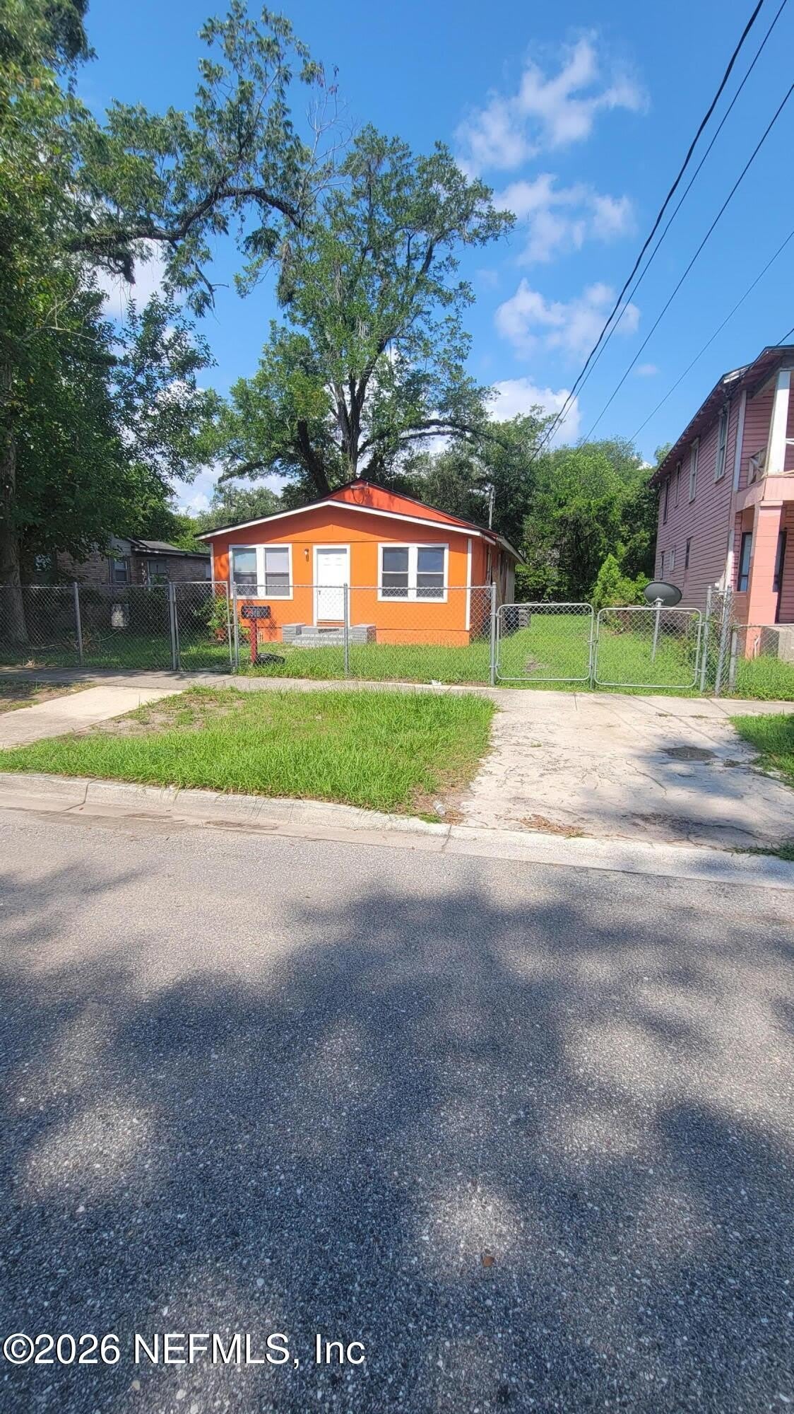 2810 Venus Street – photo 2