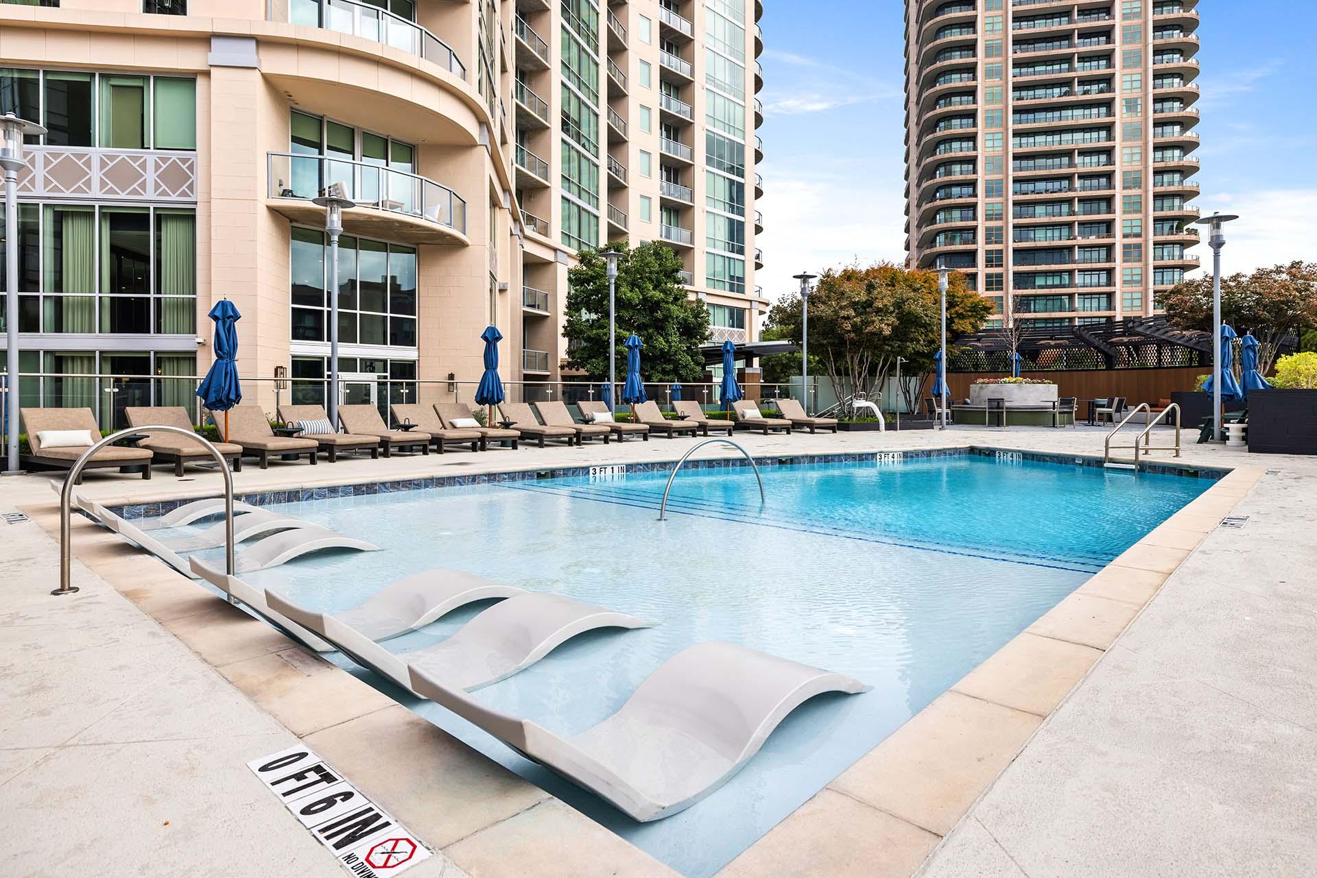 The Huntley Luxury Apartments – photo 1