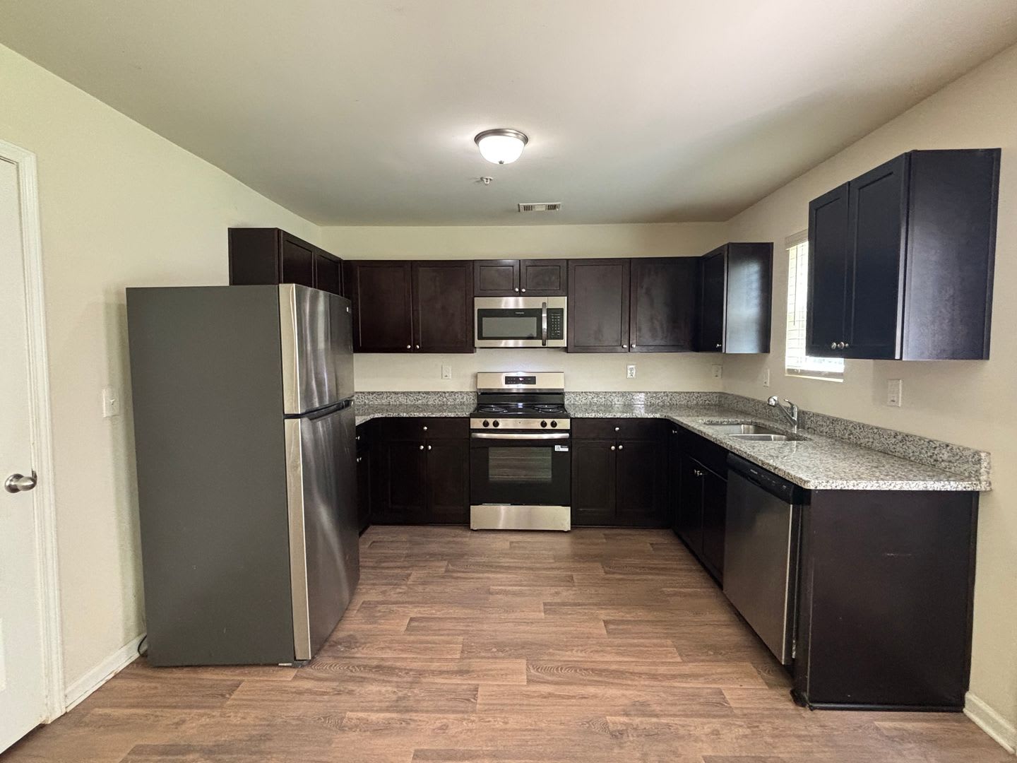 629 Carlton Pointe Drive – photo 3