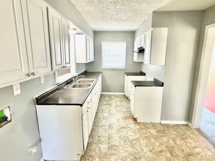 3203 Aden Street – photo 5