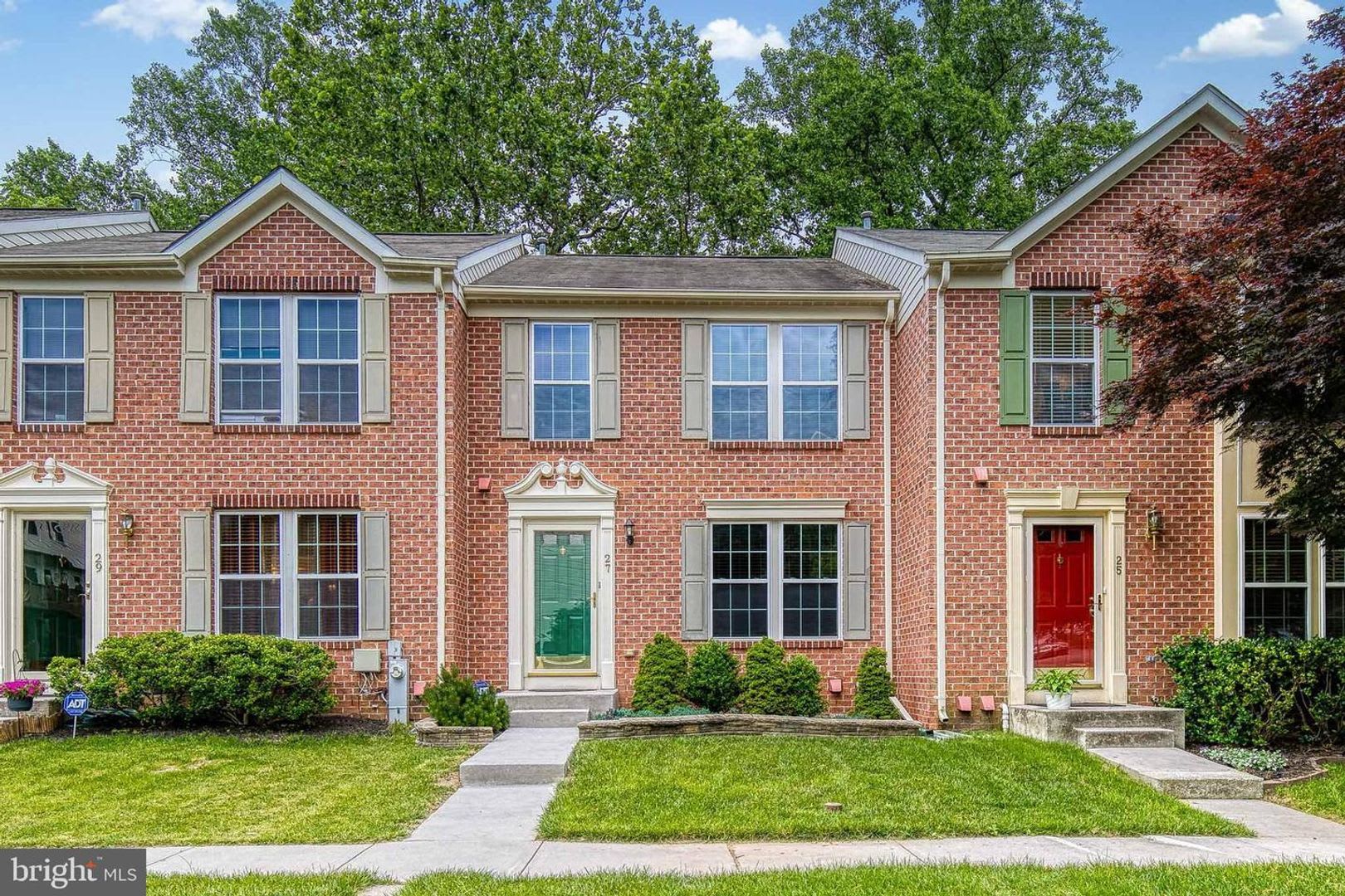 Welcome To This Beautiful 3Bd 2 5Bth Brick Front Townhome In The Highly Desirable New Town Community – photo 1