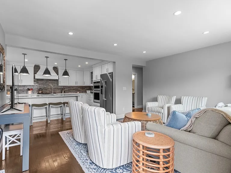 18 Sylvan Terrace – photo 4