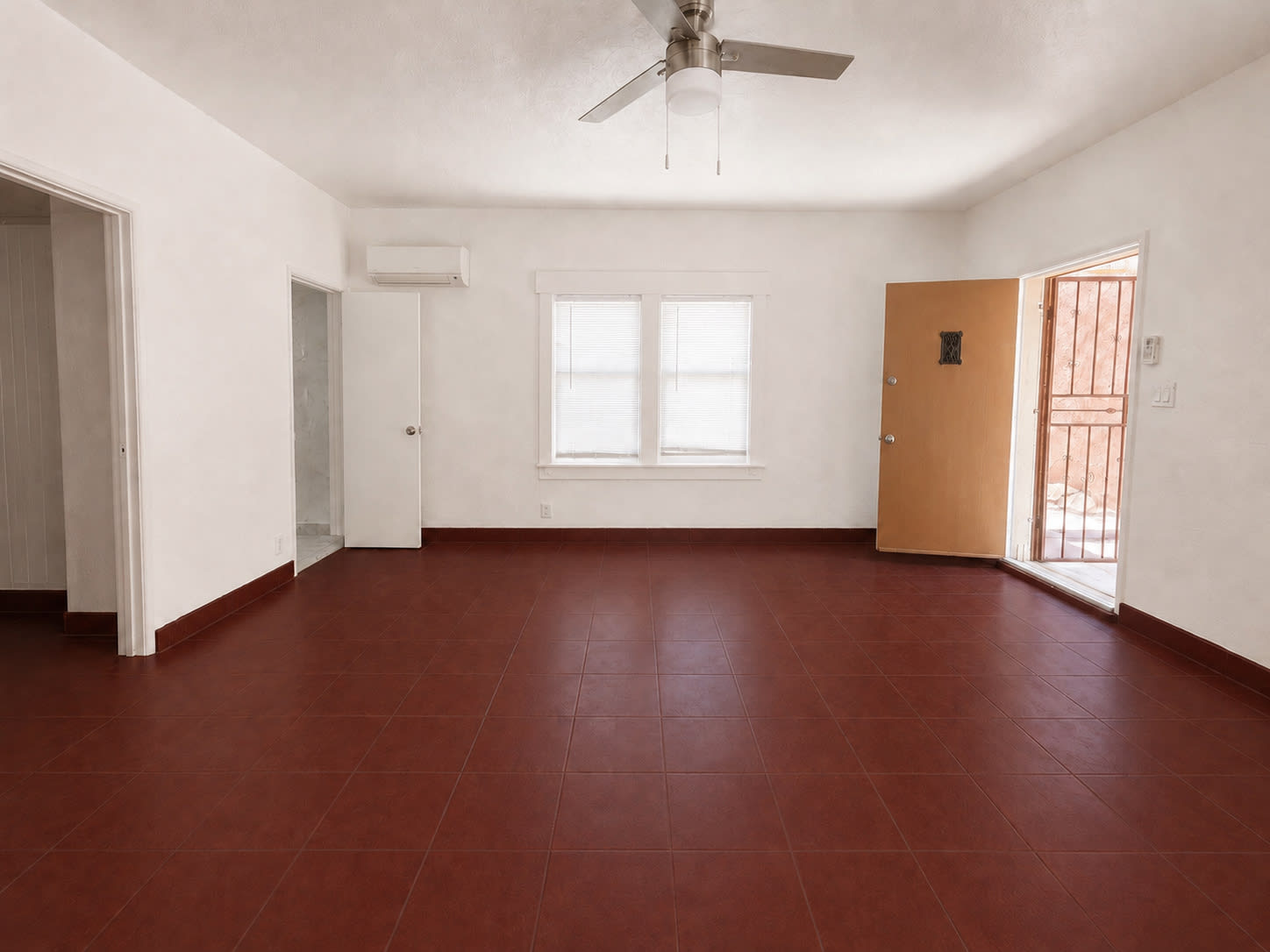 2955 N Cherry Avenue 2 – photo 3