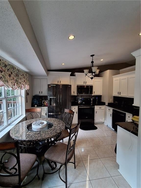 1142 Riverside Trace – photo 4