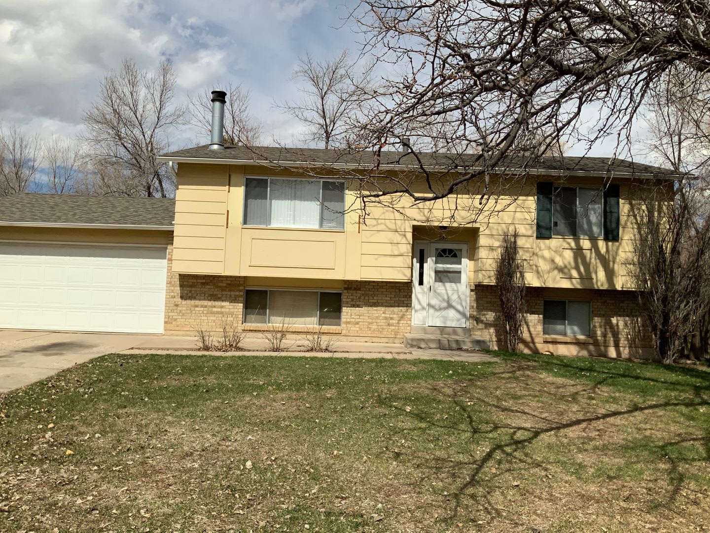 Beautiful 4 Bedroom Split-Level Home – Large Lot in West Fort Collins – photo 4