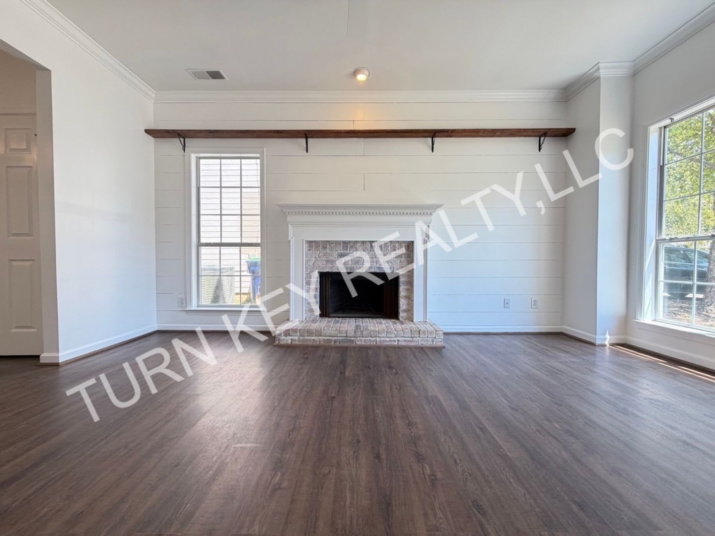 Home For Rent In Helena – photo 2