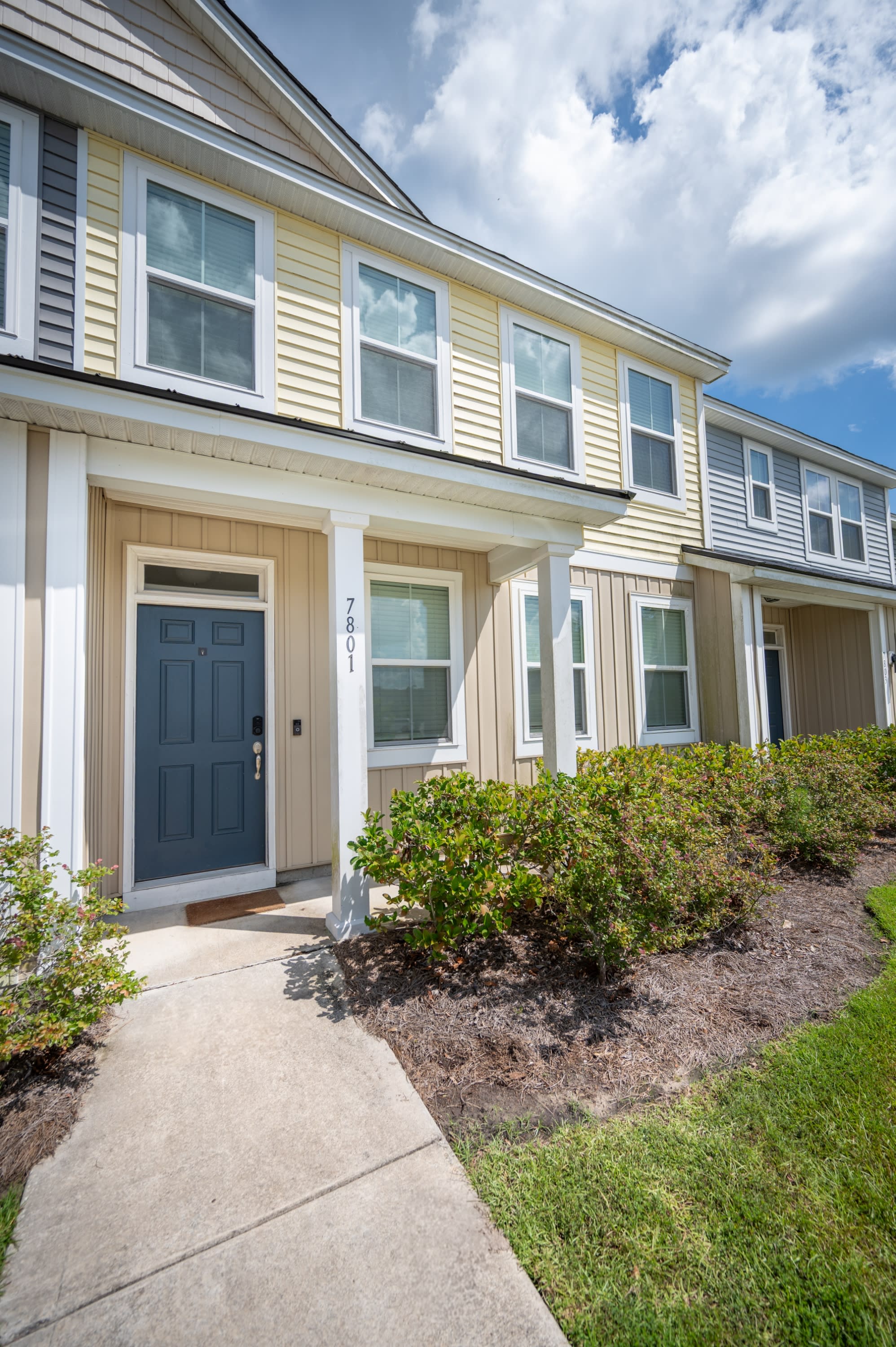 7801 Montview Road – photo 4