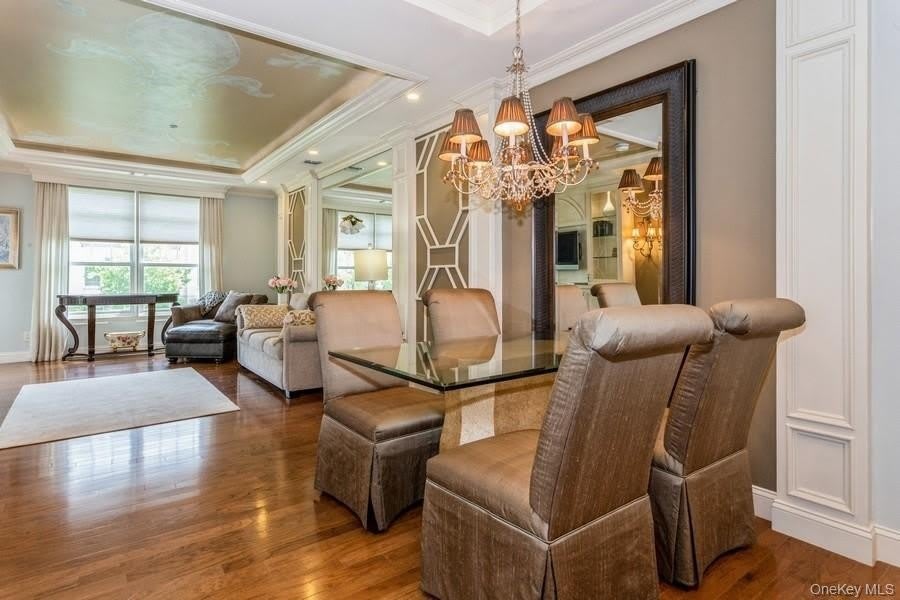 1105 Roosevelt Way – photo 3