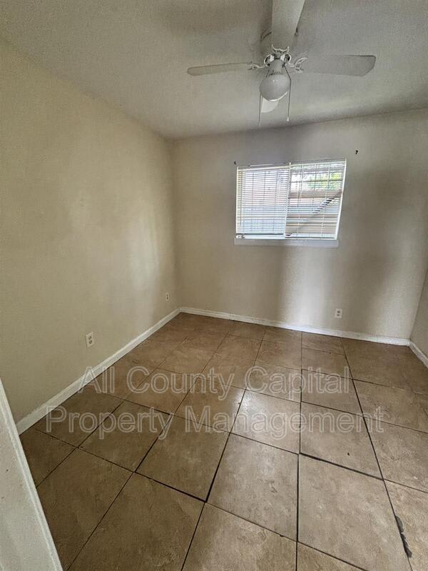 1208 Bundrant Dr Unit A – photo 3
