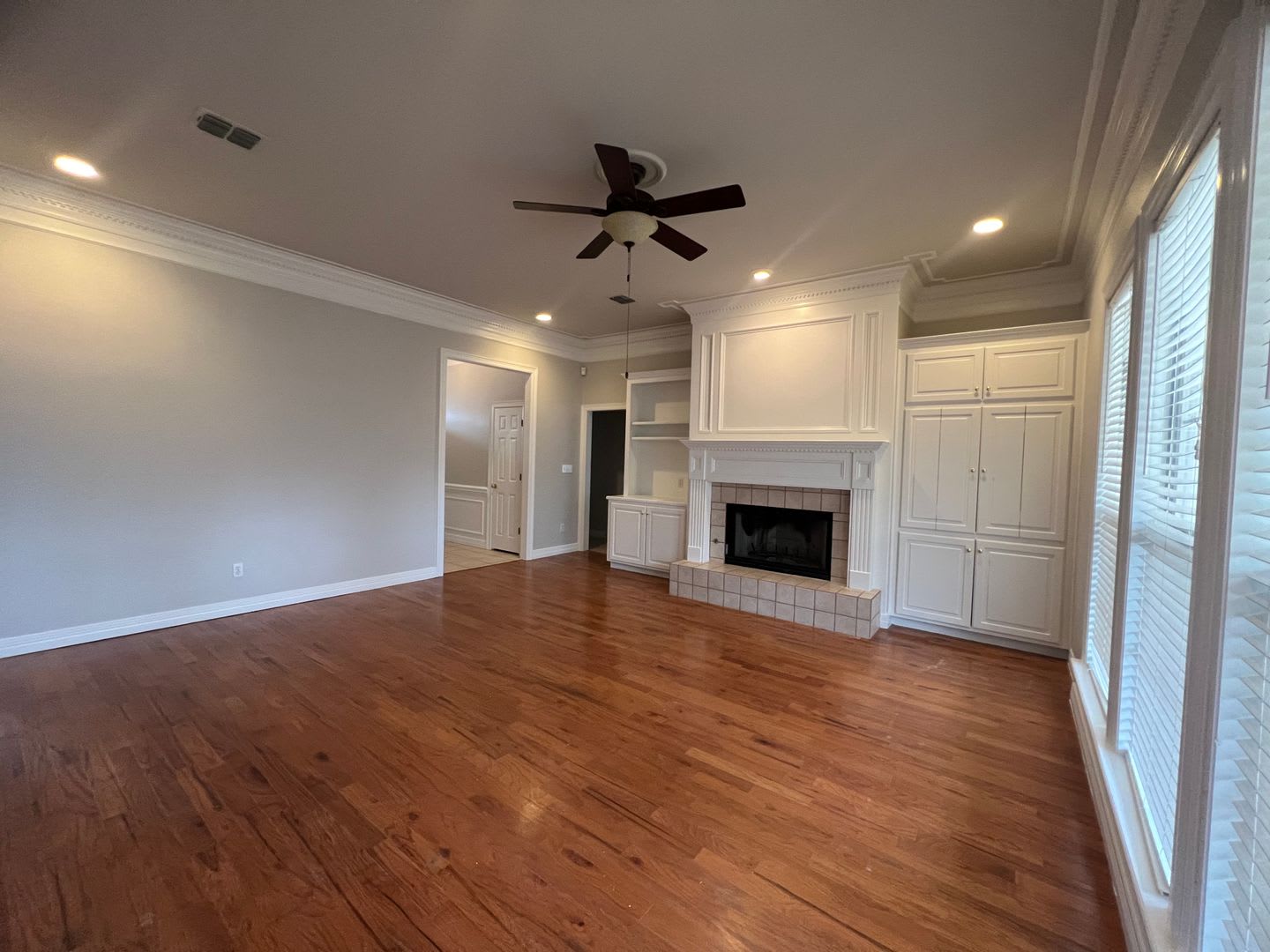 Gated Azalea Gardens Beauty – photo 3
