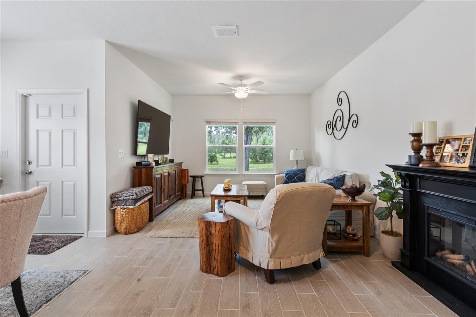 692 NW 126TH Terrace – photo 4