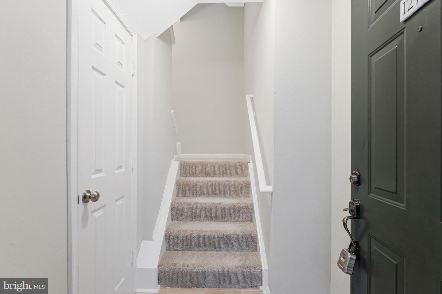 12747 FAIR BRIAR LN – photo 3