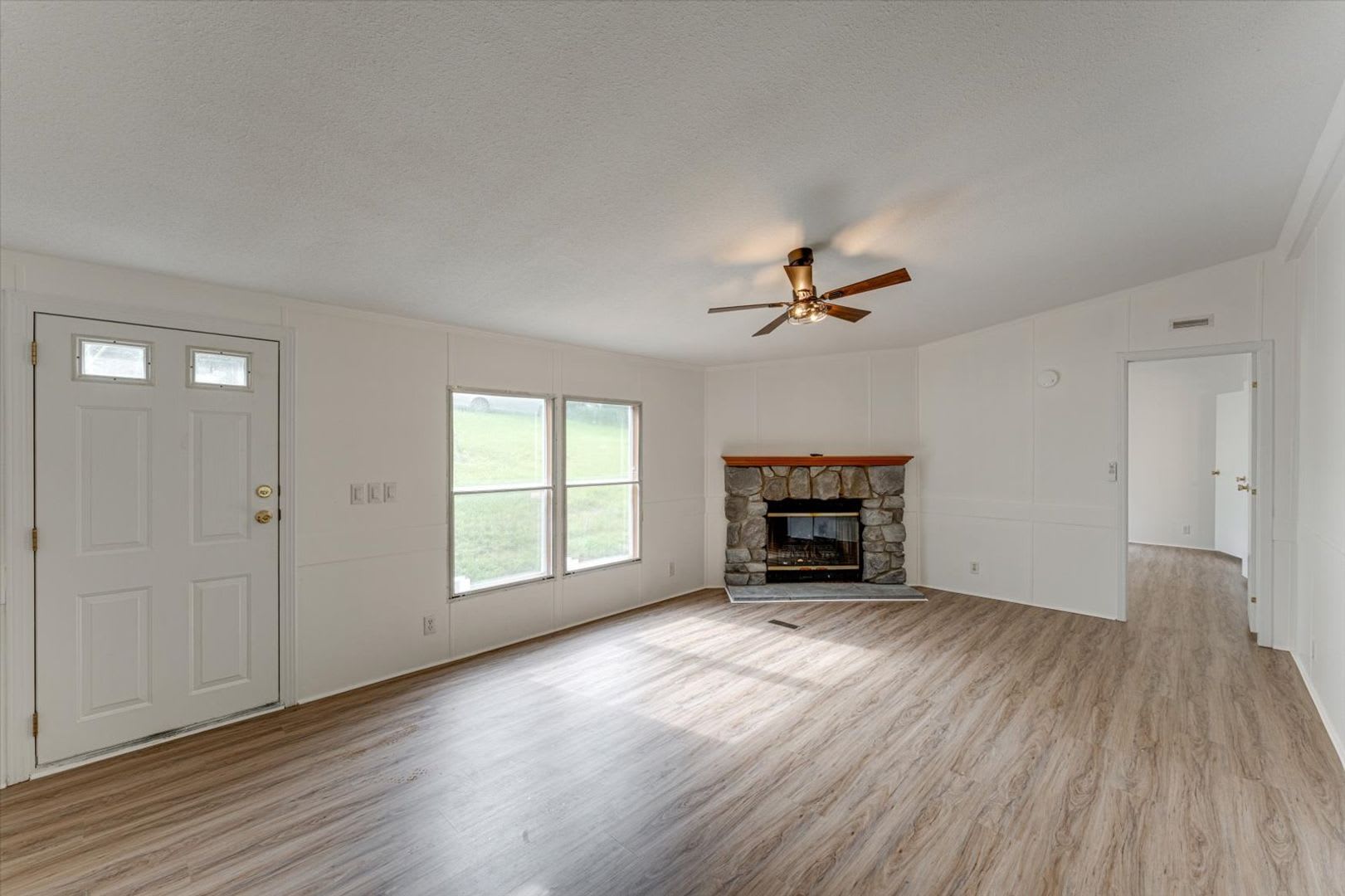 10708 Canyon Circle – photo 3