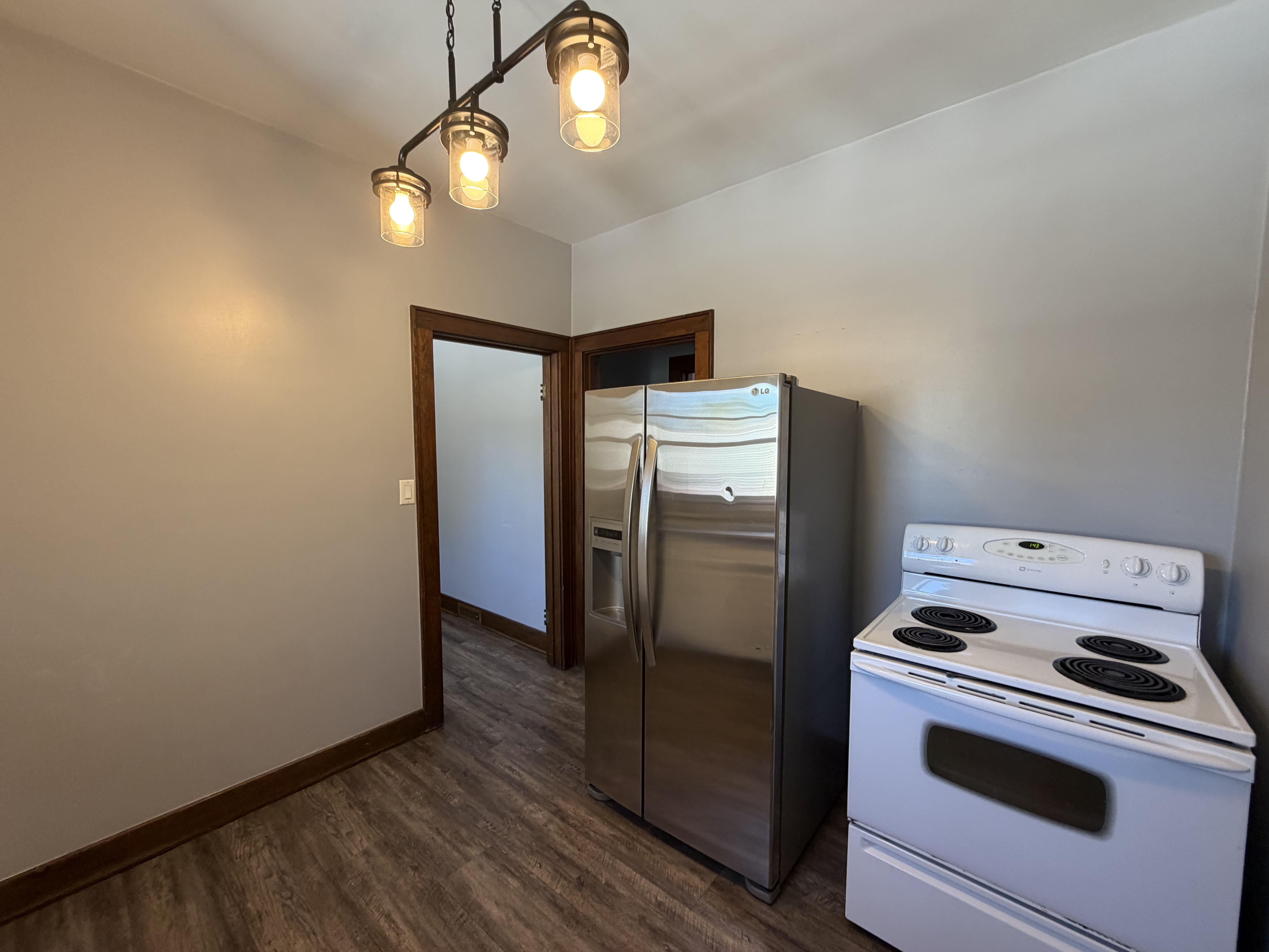 518 S 8th St – photo 4