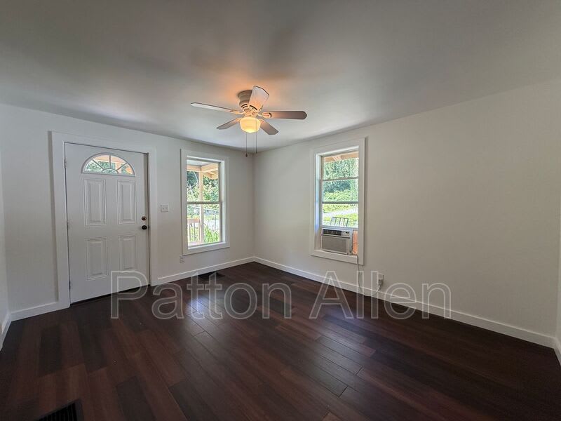 152 Ardmore Street – photo 5