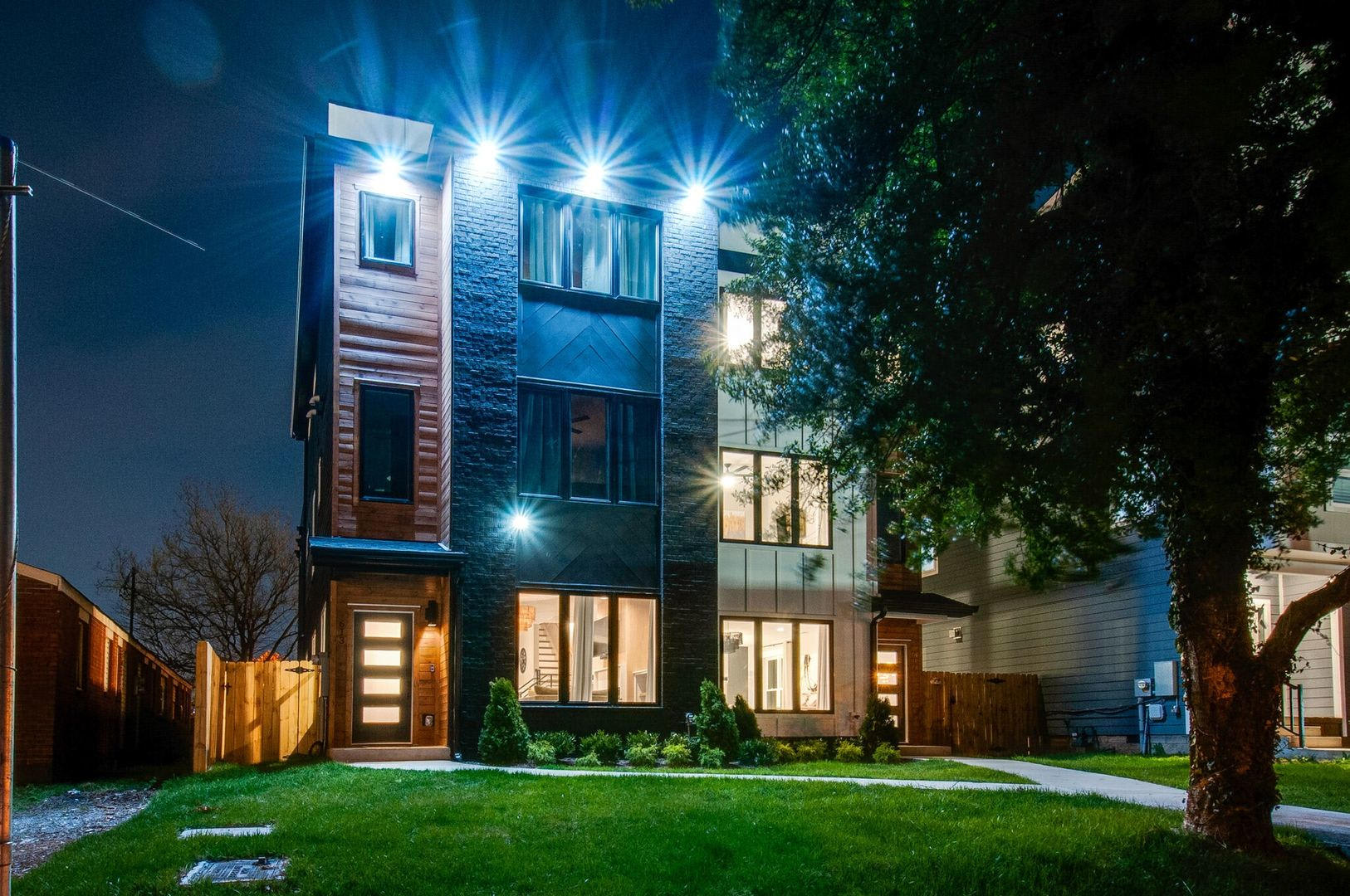 STUNNING Fully Furnished Home Minutes From Downtown Nashville – photo 1