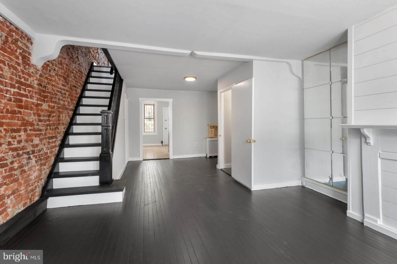 2341 WATKINS Street – photo 1