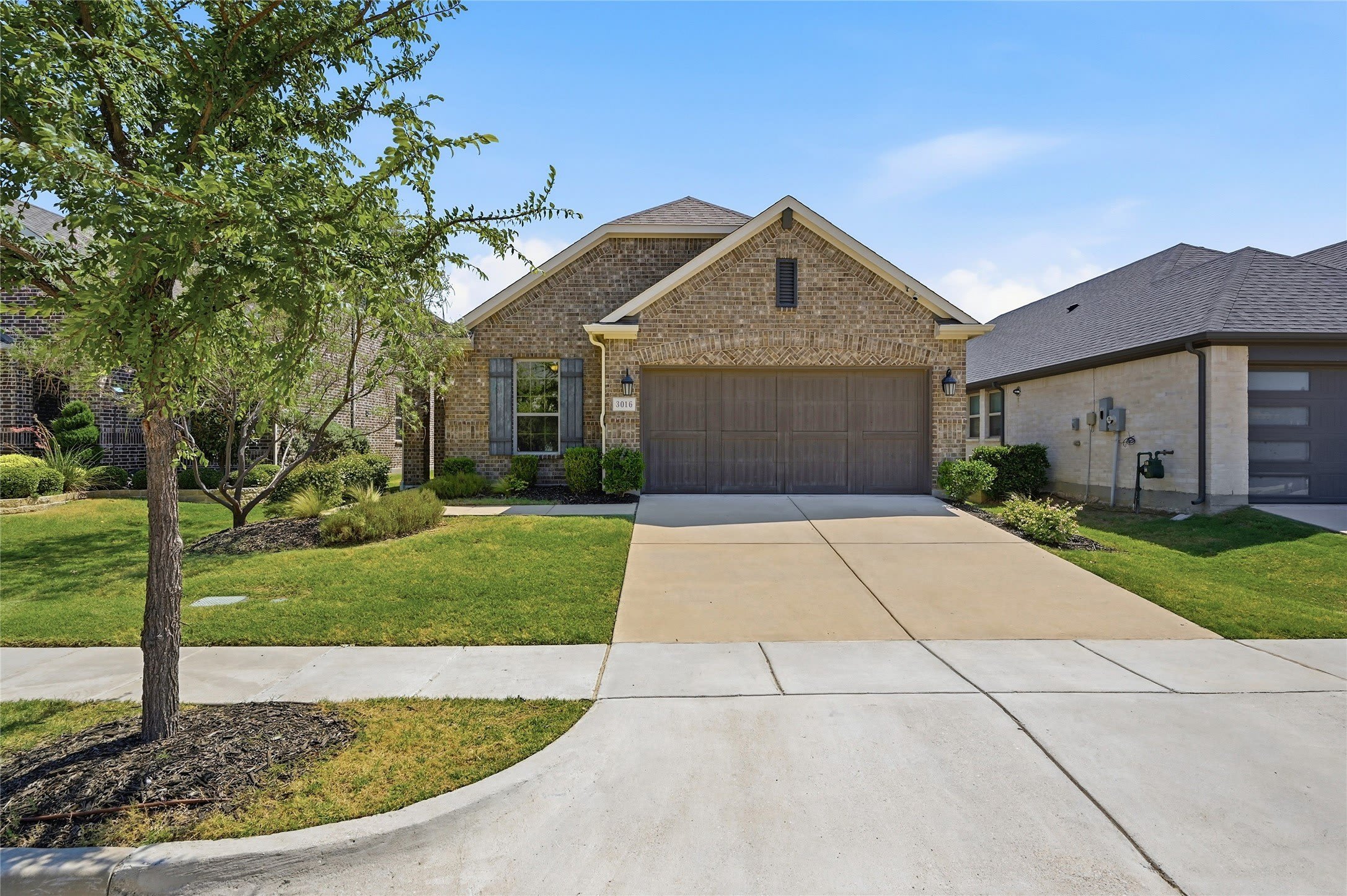3016 Sunnyside Drive – photo 1
