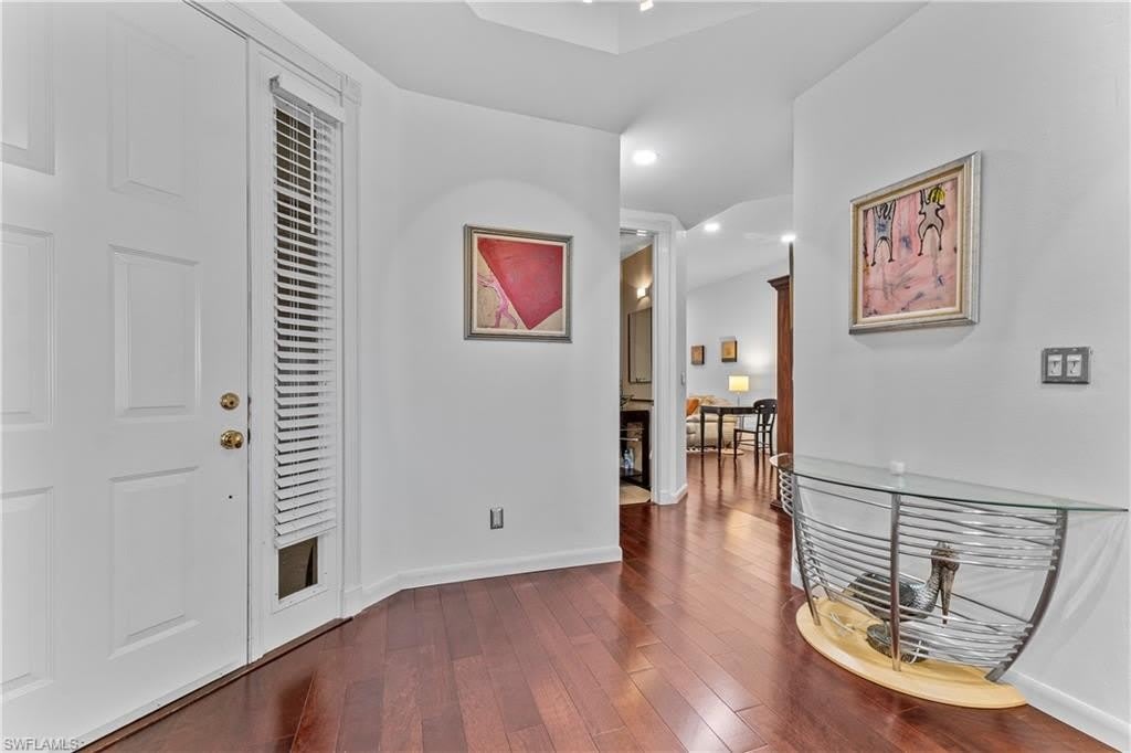 1845 Les Chateaux Blvd – photo 3