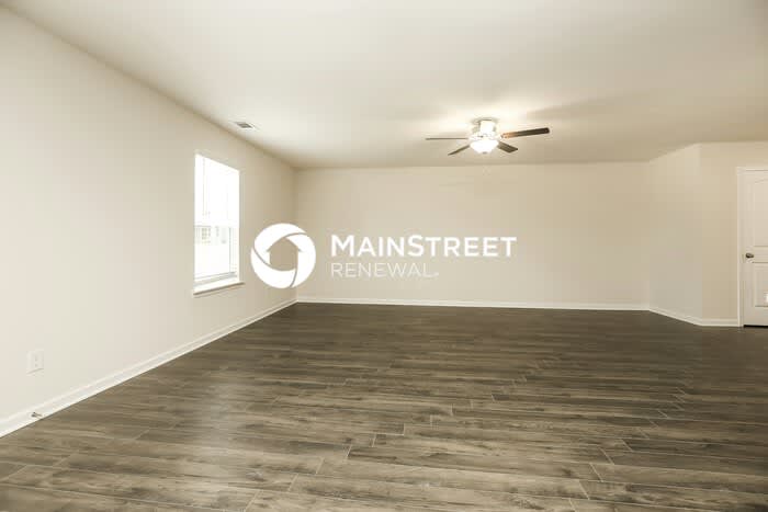 217 Renwick Drive – photo 2