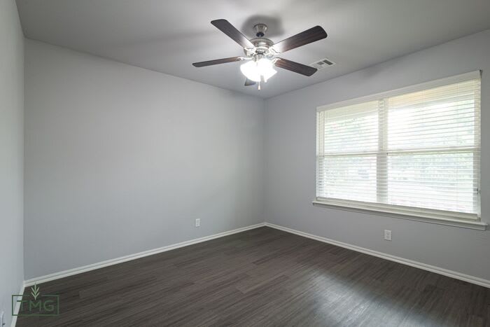 1152 North Main Street – photo 5