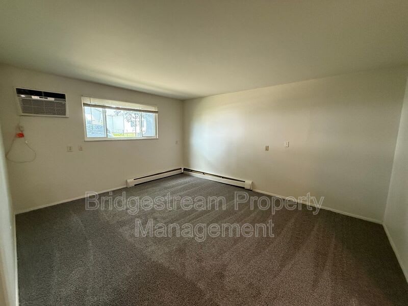 222-4 Sherman St. – photo 3