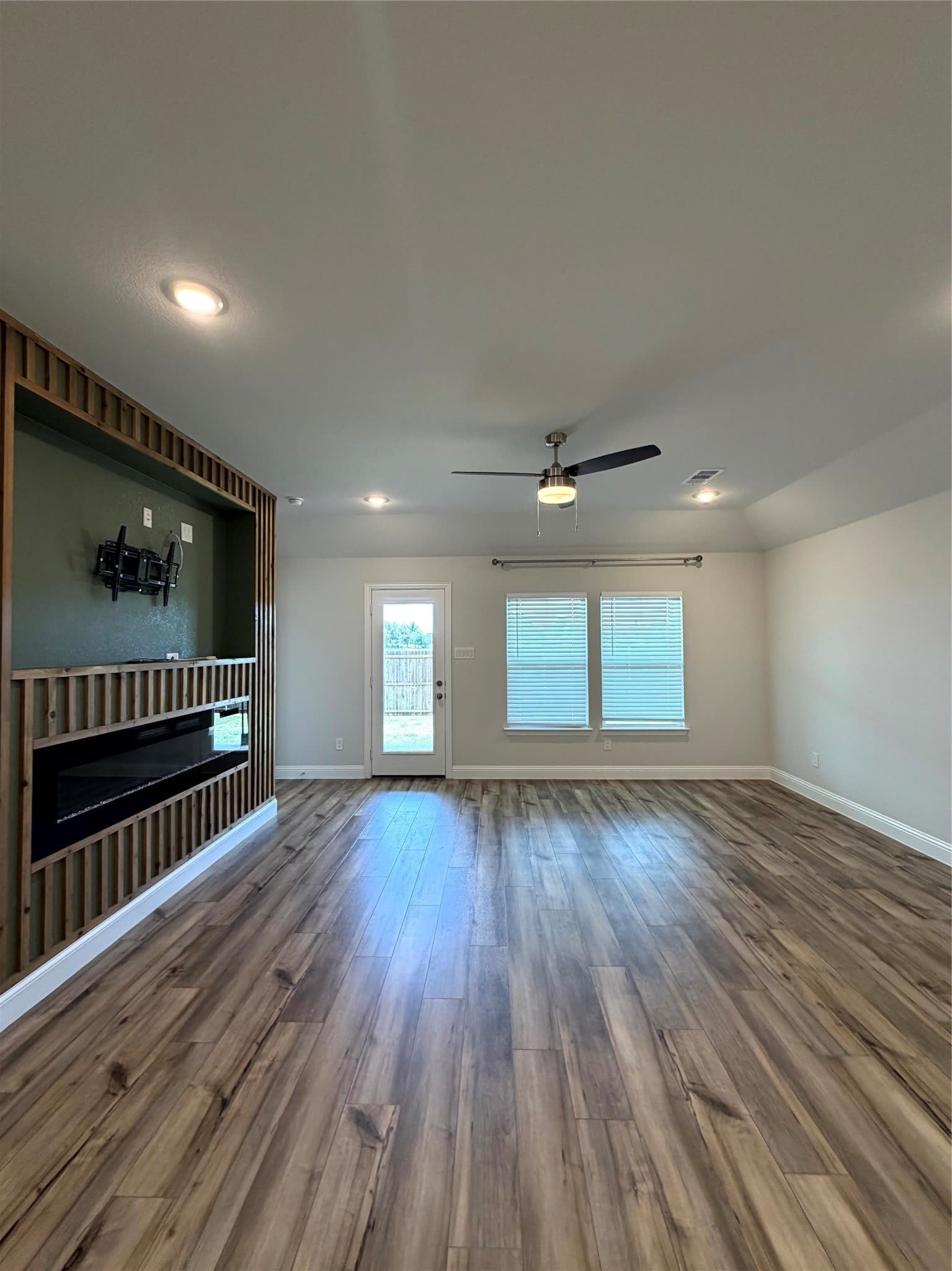 252 Fire Rock Drive – photo 4