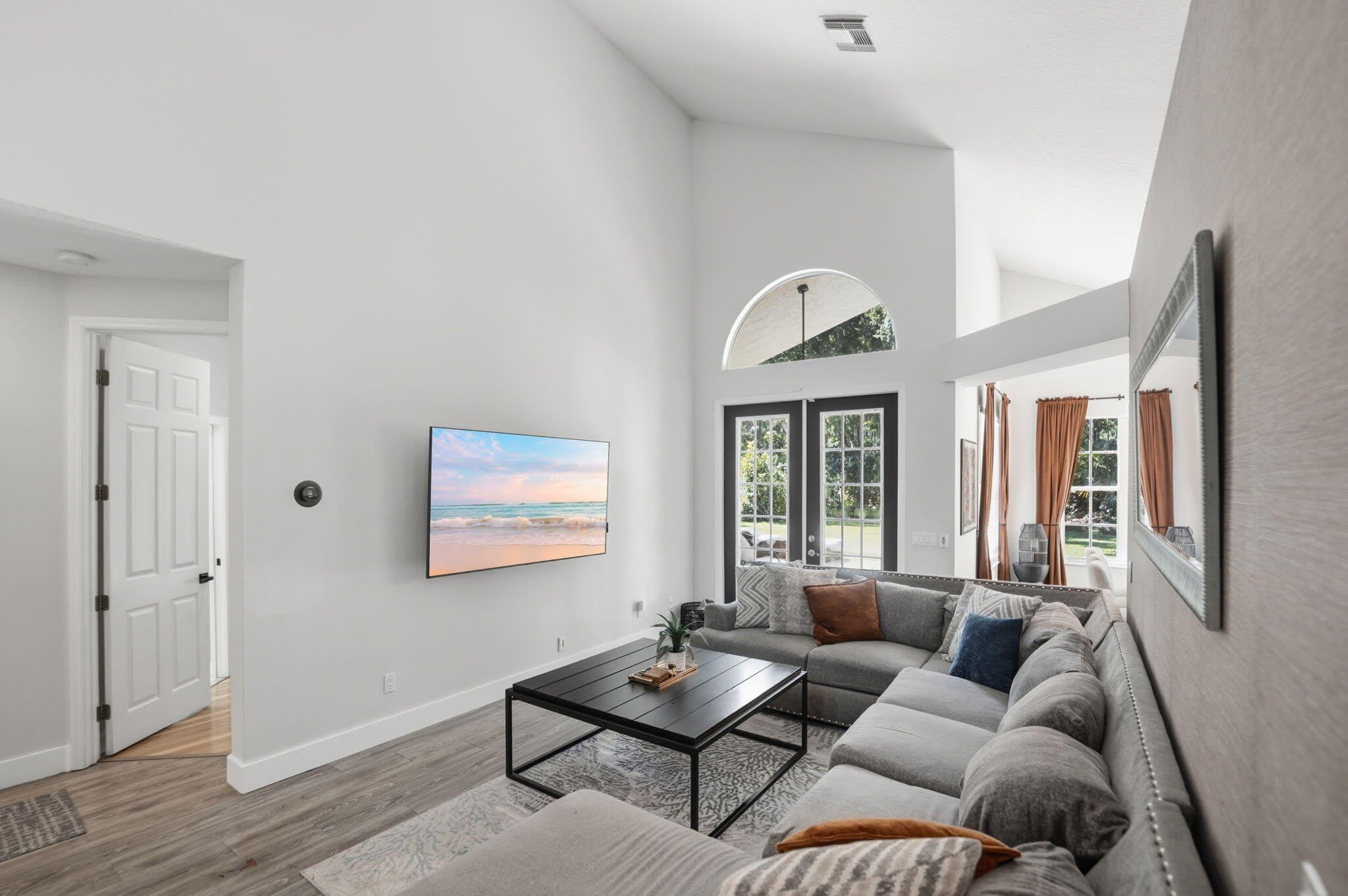 609 SW St Thomas Cove – photo 4
