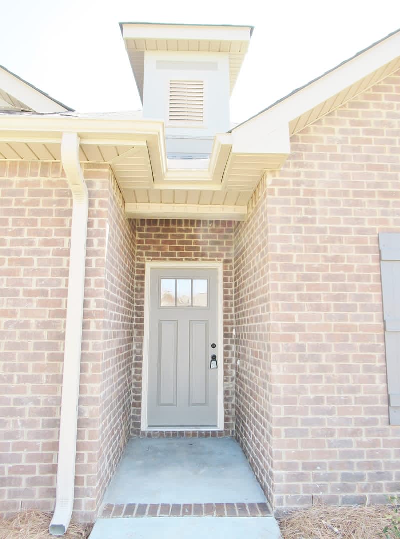 Home for rent near Toyota Plant in Hazel Green, AL! View with 48 Hours Notice! – photo 3
