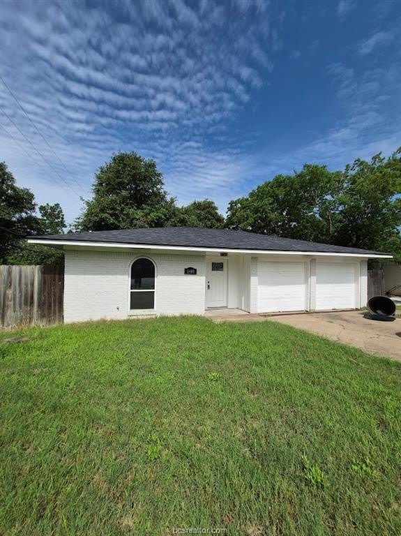 1409 Broadmoor Drive – photo 2