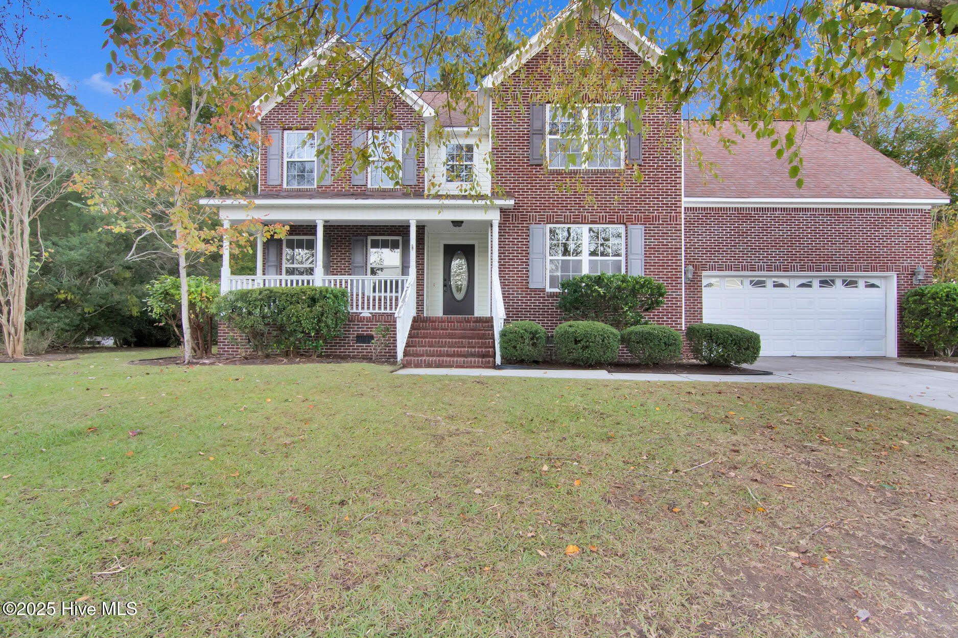 102 Huntington Court – photo 1